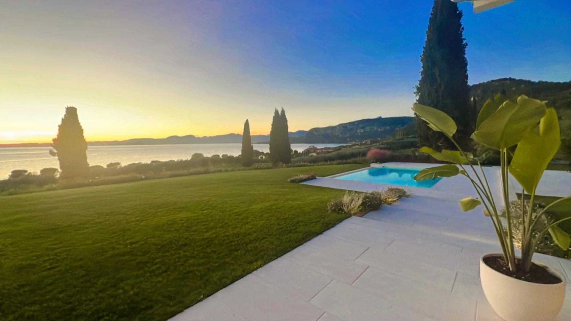 Villa F Bardolino Eksteriør bilde